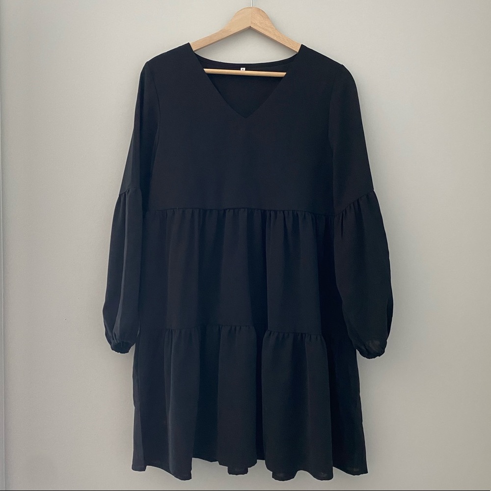 ❗️LAST CALL❗️Black Tiered Dress